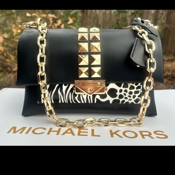 Michal Kors Cece studded Flap Open Shoulder bag - Picture 1 of 16